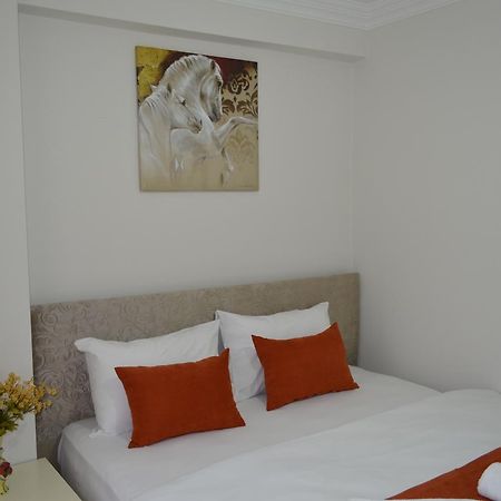 צ'נקלה Troia Ador Pan Otel מראה חיצוני תמונה