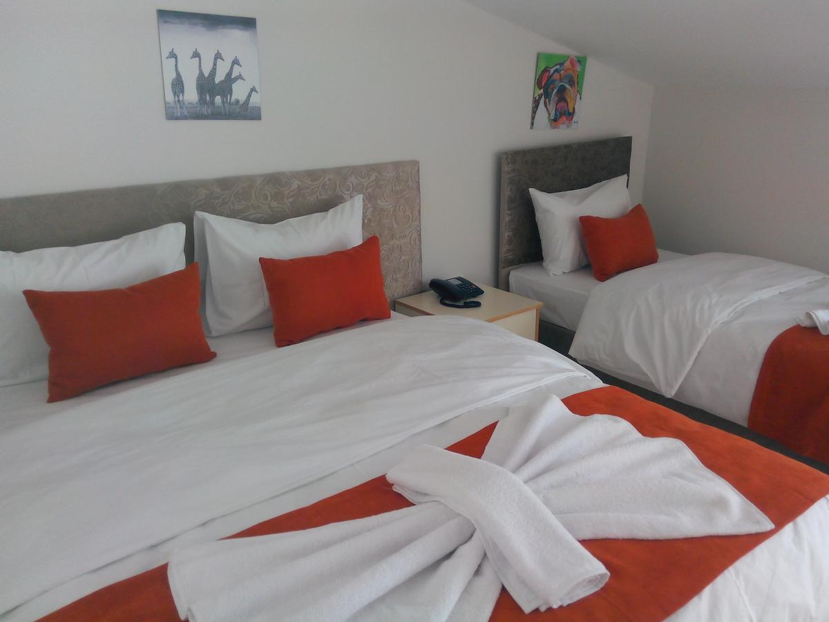 צ'נקלה Troia Ador Pan Otel מראה חיצוני תמונה